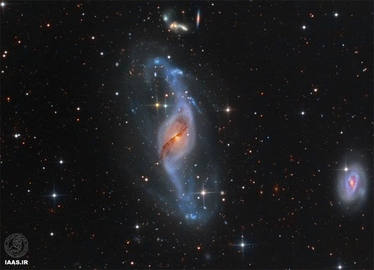 چرخیدن با NGC 3718