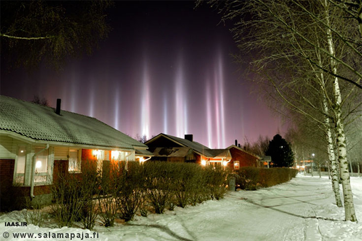 ستون‌های نور بر فراز فنلاند