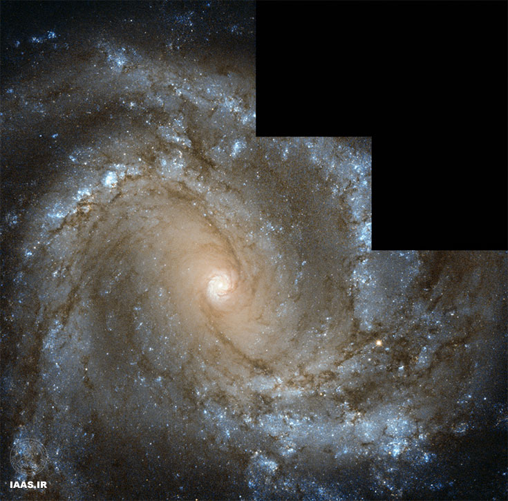 در مرکز کهکشان مارپیچی M61