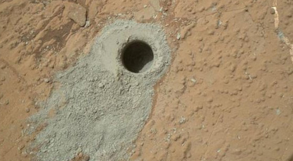 کاوشگری تازه «کنجکاوی» با حفر سوراخ سنگ مریخی