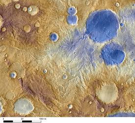 مشاهده اثر برف روی دره های مریخ