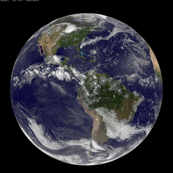 تصویر فضایی از زمین در شروع انقلاب تابستانی