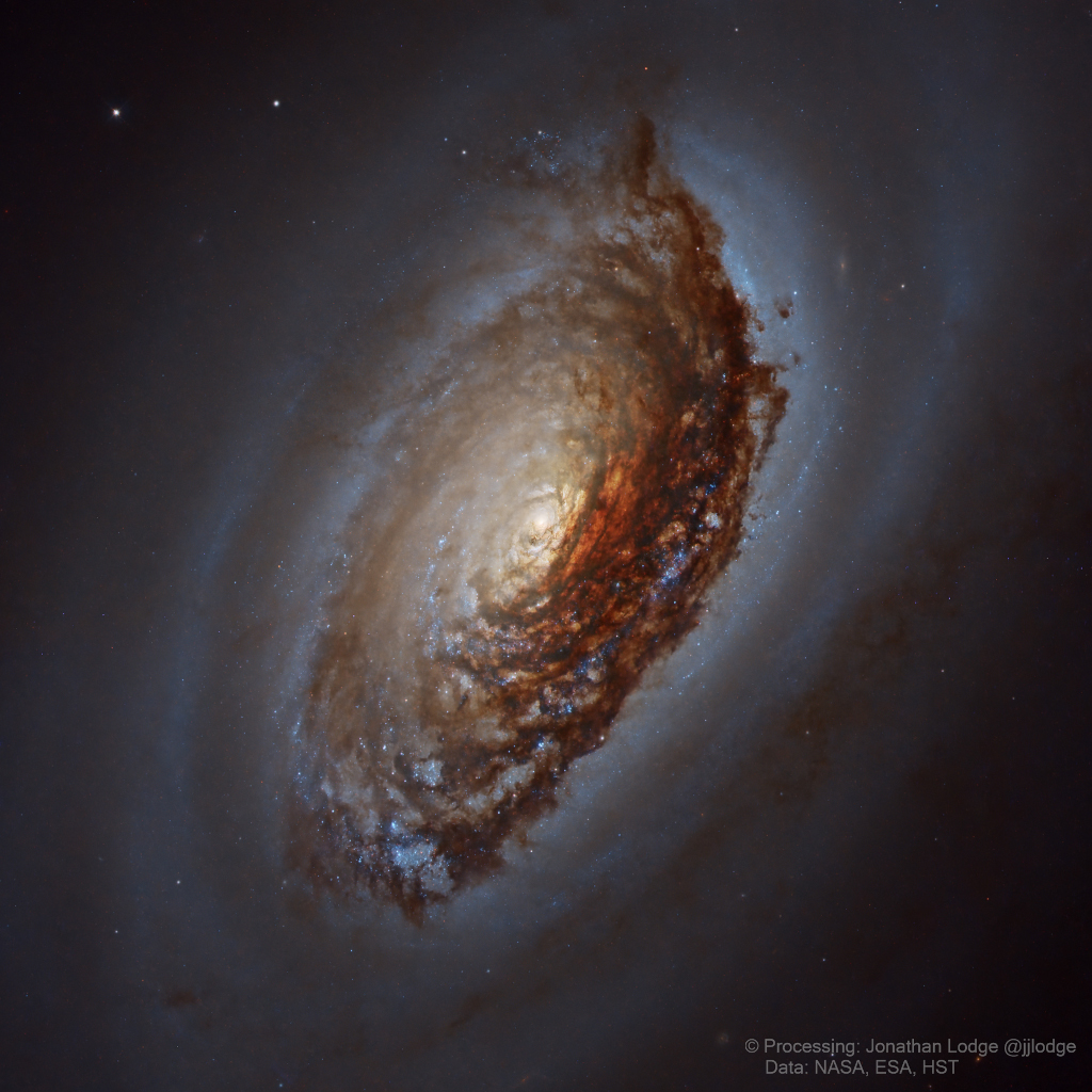 M64: کهکشان چشم سیاه از نزدیک