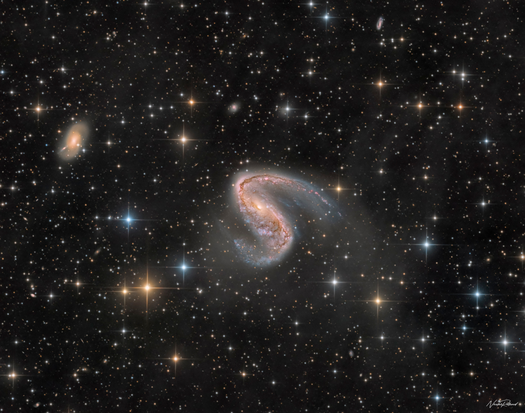 Ngc 2442: کهکشان در ولان