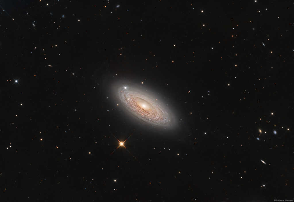 کهکشان مارپیچی ngc 2841