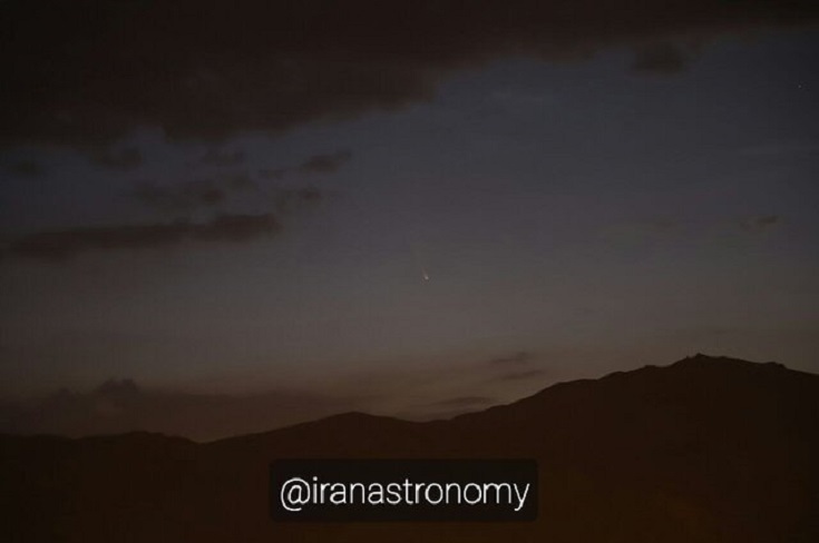دنباله دار نئووایز در آسمان صبحگاهی